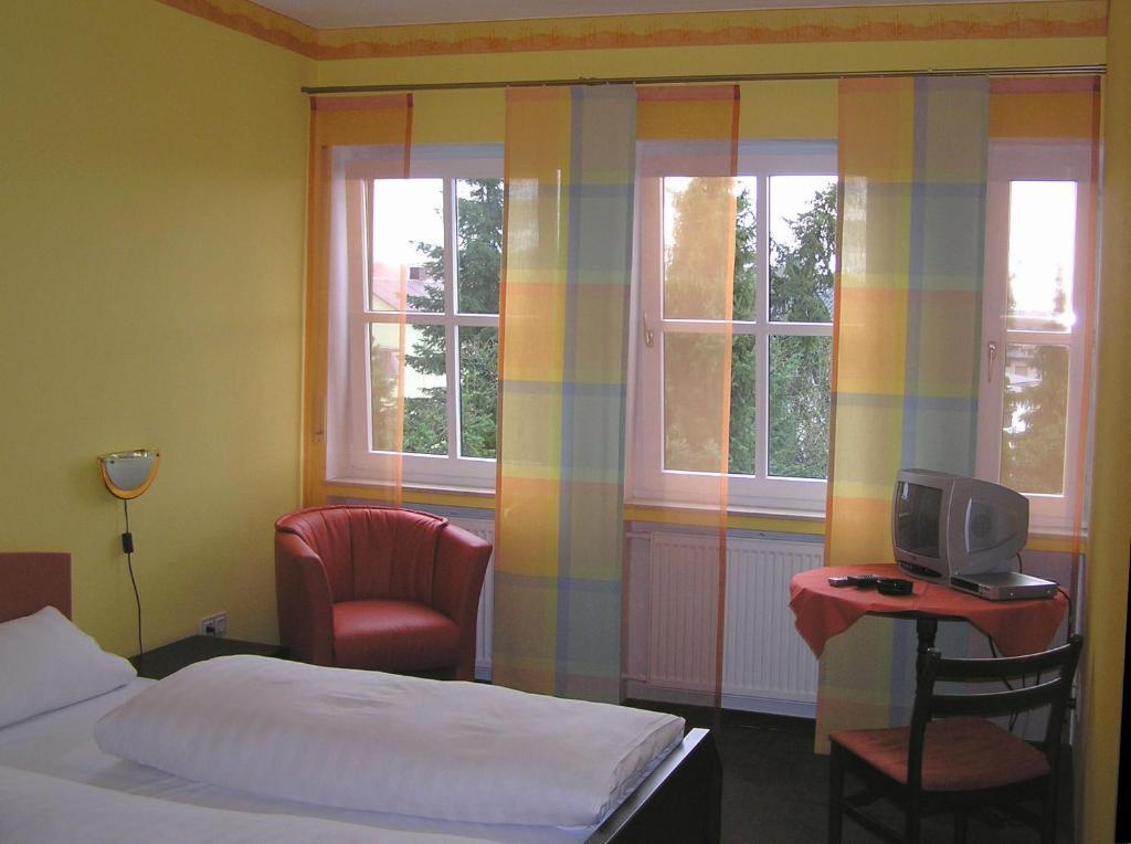 Hotel Pfaffenhof Lich Rom bilde